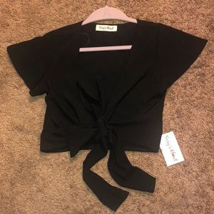 Black crop tie top